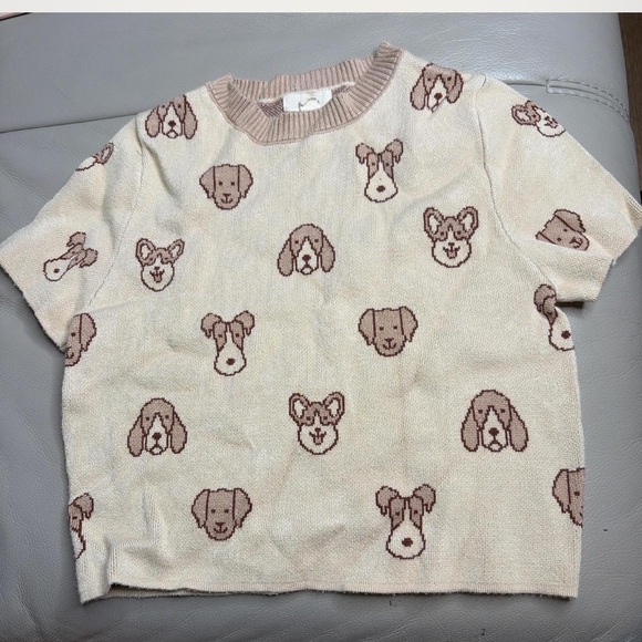 Debut Cute Dog Print Cream Cropped Sweater short sleeve size small - Picture 2 of 6